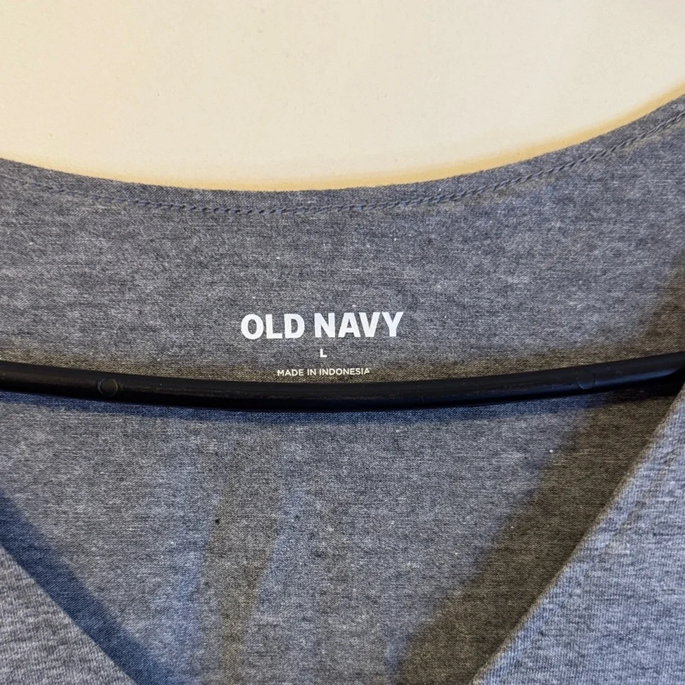 Old Navy Gray Women's Bodysuit - Picture 3 of 3